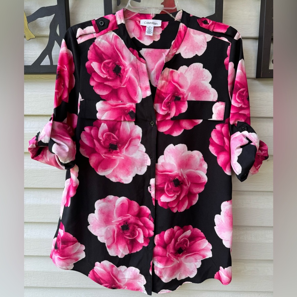 Calvin Klein Floral Button down shirt
